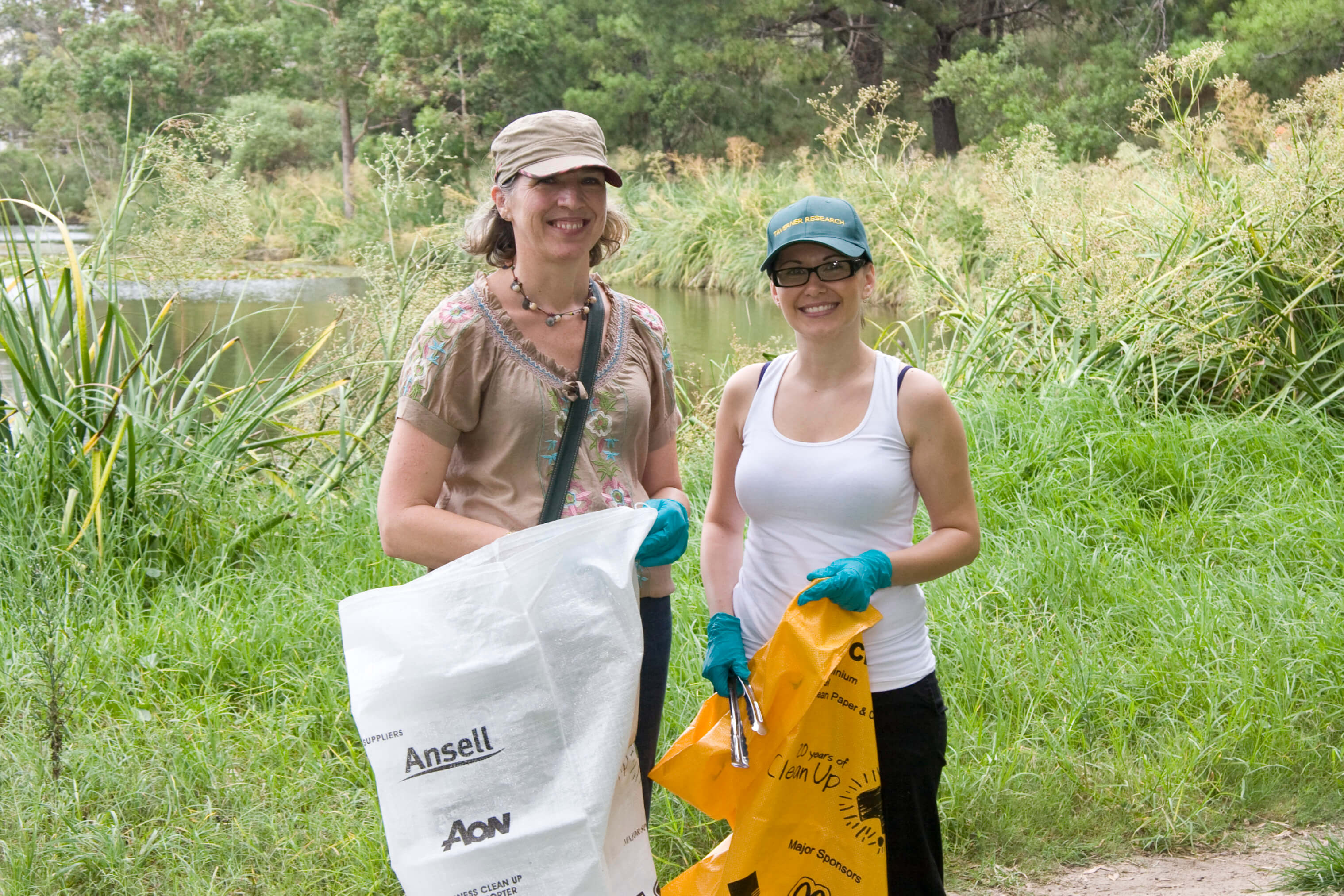 Volunteers for Clean Up Australia Day 
